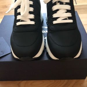 NIB❗️PRADA Calzature Donna Nylon Sneakers brand new in box